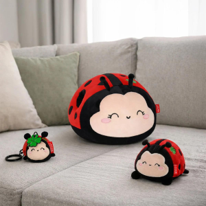 Legami Cuscino Ladybug Super Soft: Coccinella Portafortuna Rossa